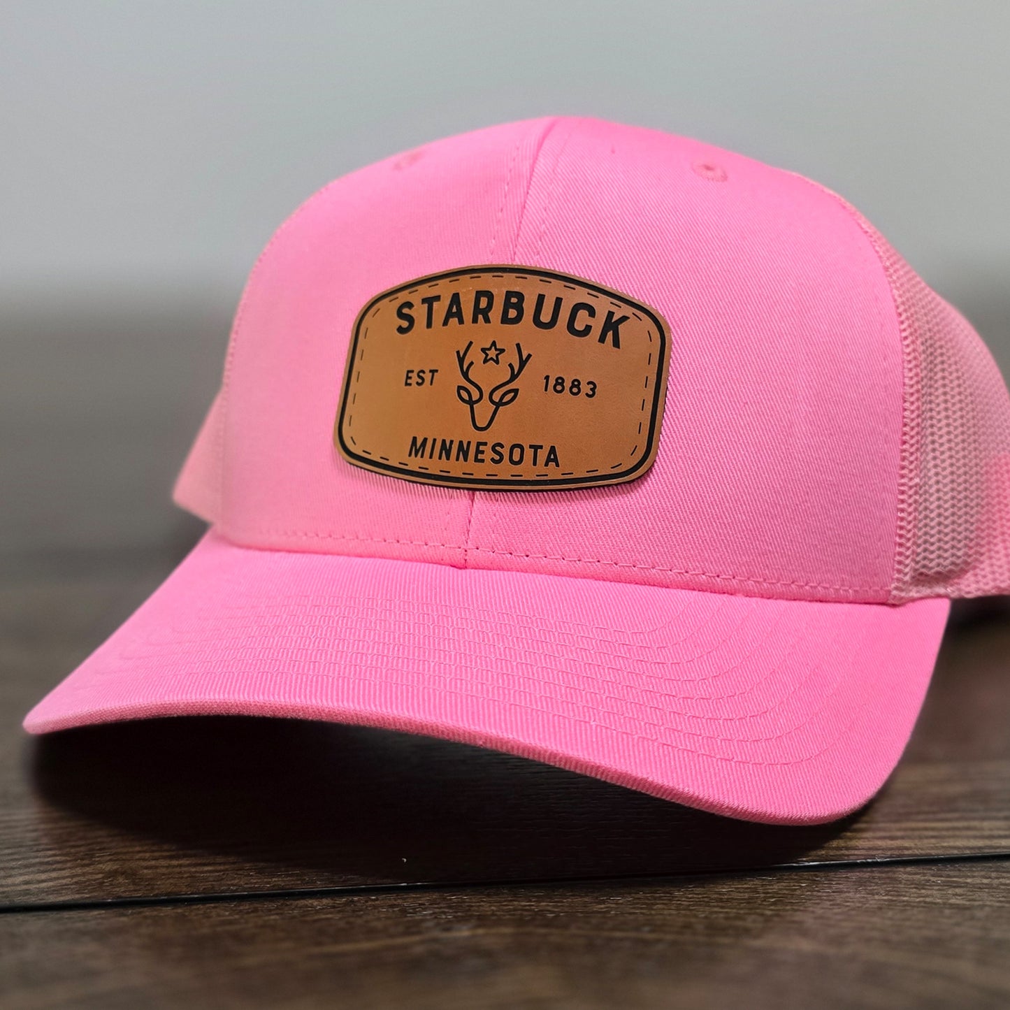 Starbuck Icon Trucker Hat | Snapback